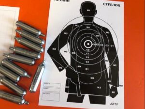 Бумажная мишень силуэт, бело-черная, 21х27,5 см, алебарда и другое