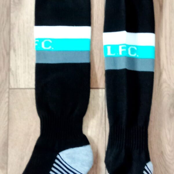 Дитячі футбольні гетри LIVERPOOL AWAY 2025, чорні, розмір 27–35